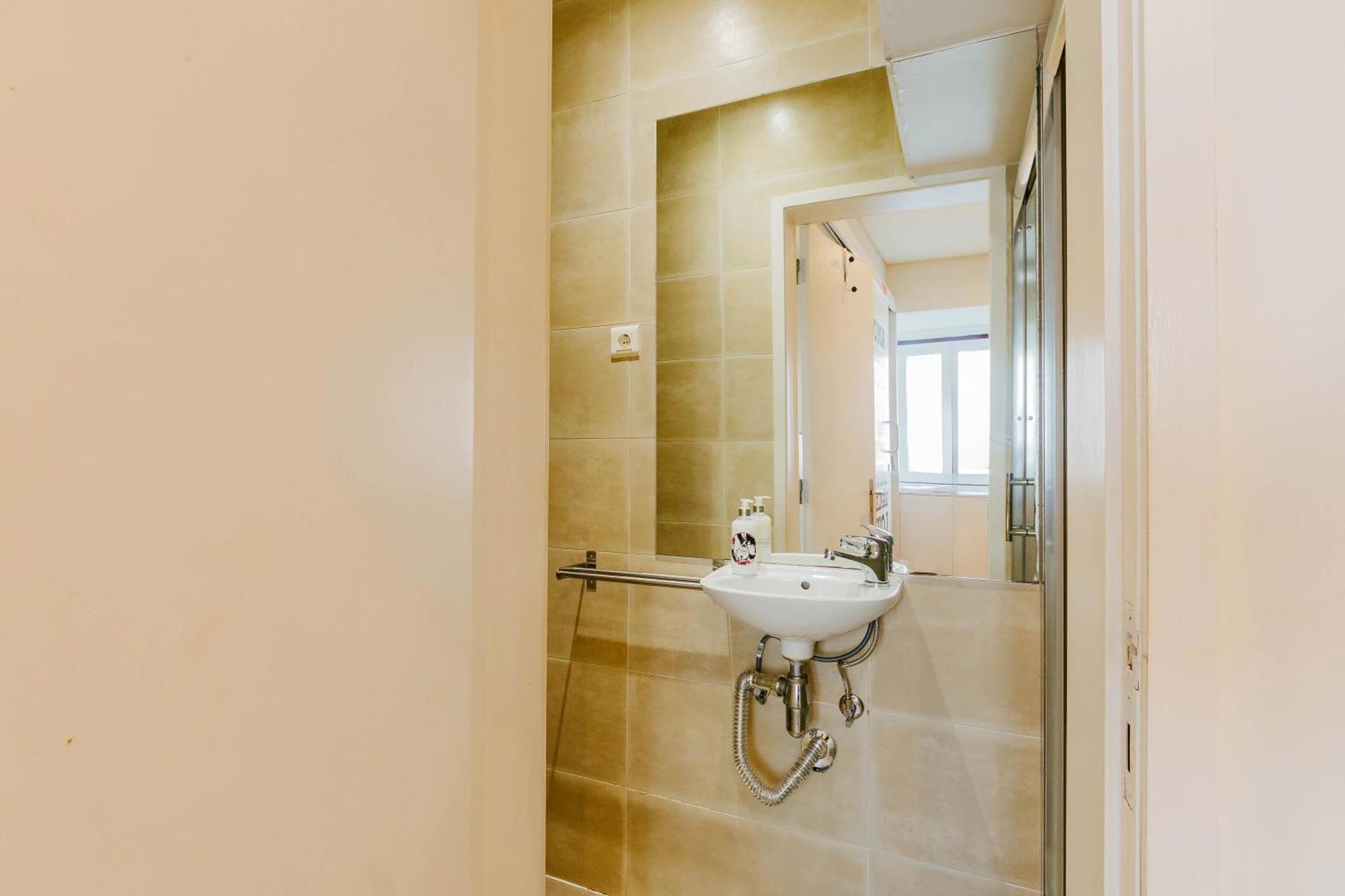 Rent4Rest Lisbon Downtown Tiny Studio Apartments ภายนอก รูปภาพ